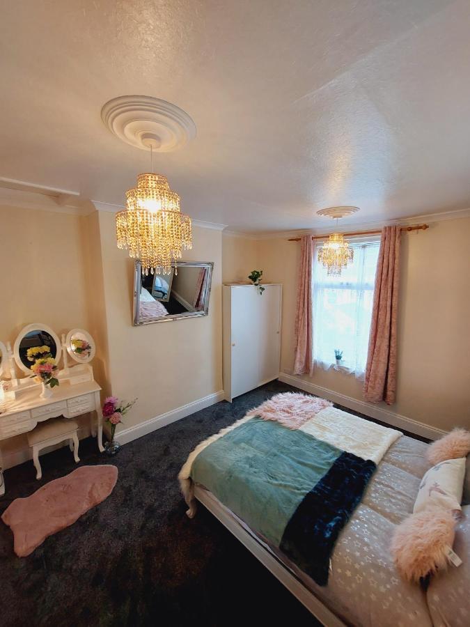 Elegant And Central Two Bedrooms House Bristol Exteriér fotografie
